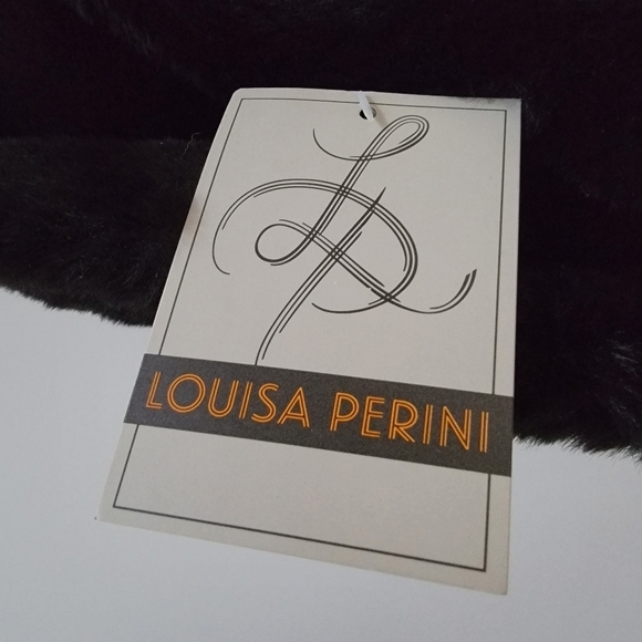 Faux Fur Infinity Scarf In Black NWT - Picture 6 of 11